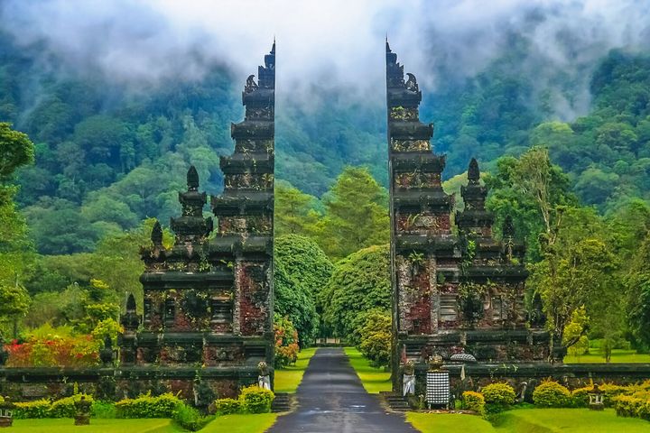 Bali Travel Guide 2025: Best Tour Packages, Places to Visit, and Things to Know